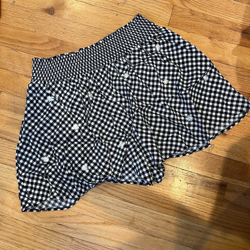 PINK Victoria's Secret Black and White Smocked Skater Shorts